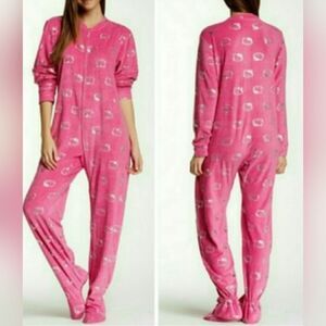 🧚‍♂️Hello Kitty Hot Pink & Silver Metallic Foil Footie Pajamas Small